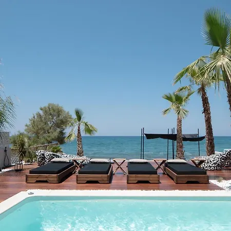 Casa Negro - Beachfront Living By Etouri * Rethymno (Crete)