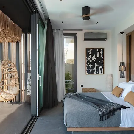 Casa Negro - Beachfront Living By Etouri Rethimnon