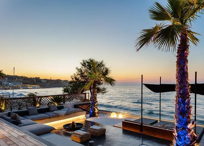 Casa Negro - Beachfront Living By Etouri Villa